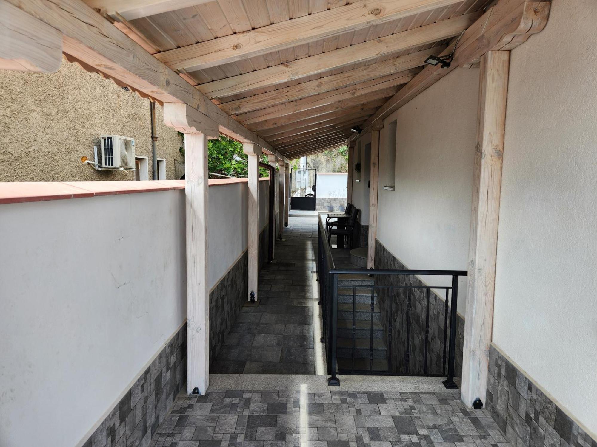 Panoramna - Guest Rooms Veliko Tărnovo Esterno foto