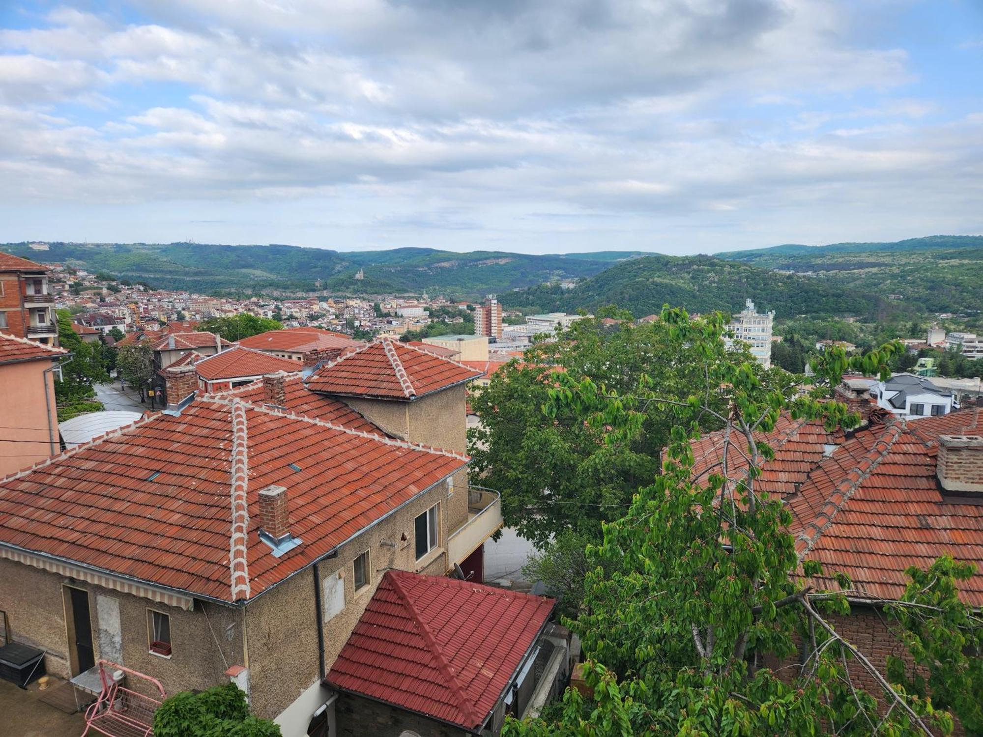 Panoramna - Guest Rooms Veliko Tărnovo Esterno foto