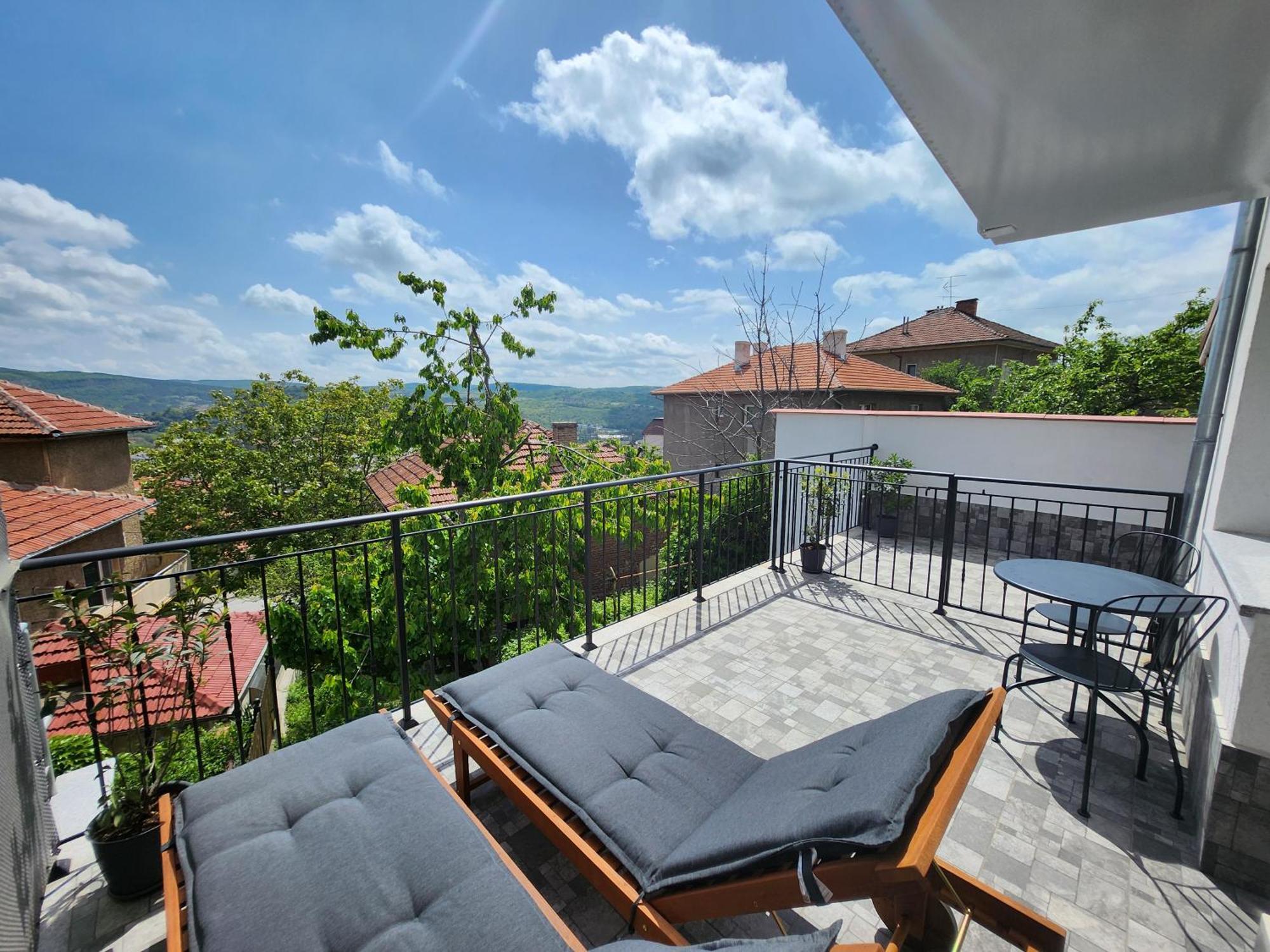 Panoramna - Guest Rooms Veliko Tărnovo Esterno foto