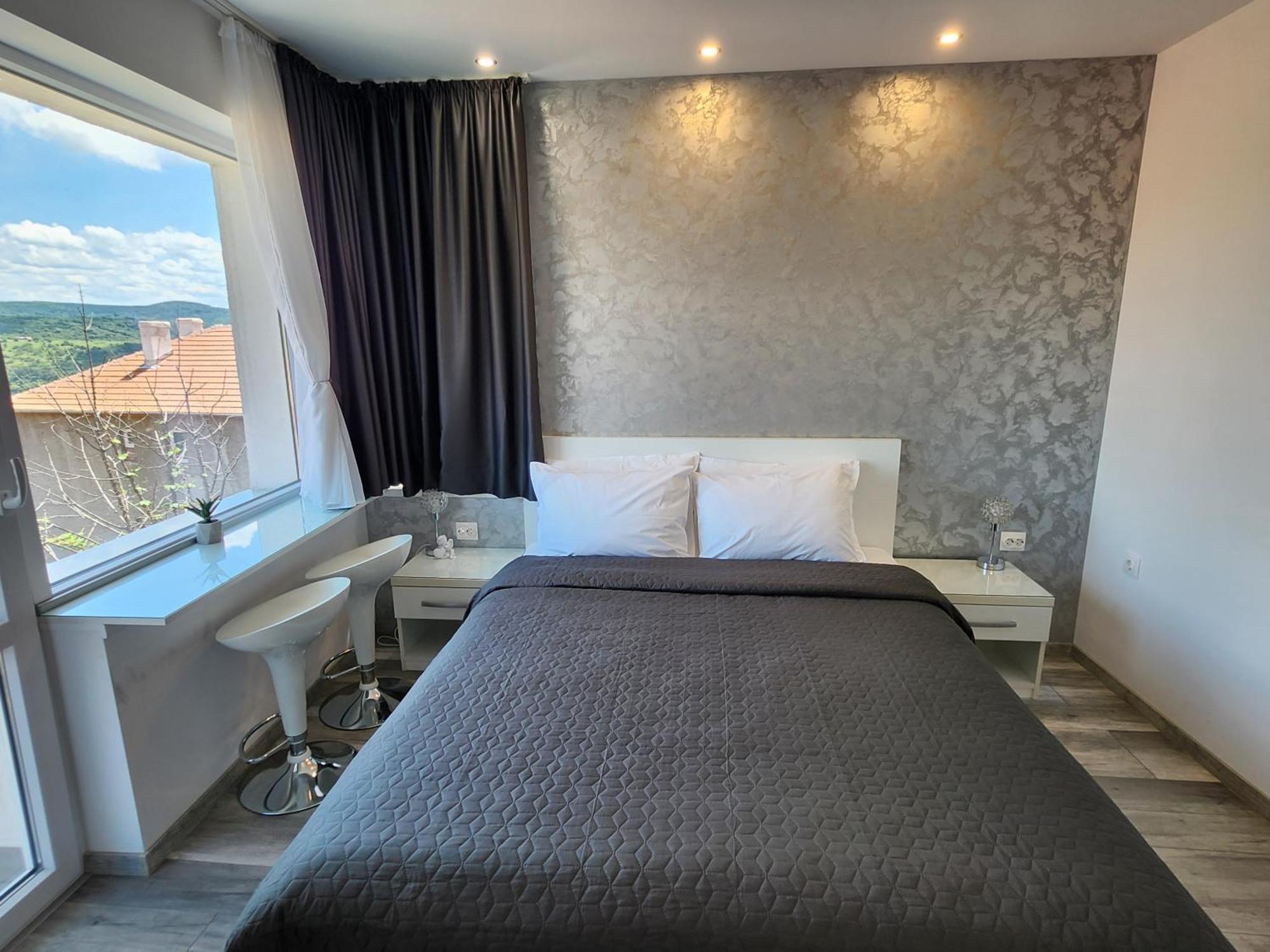 Panoramna - Guest Rooms Veliko Tărnovo Esterno foto