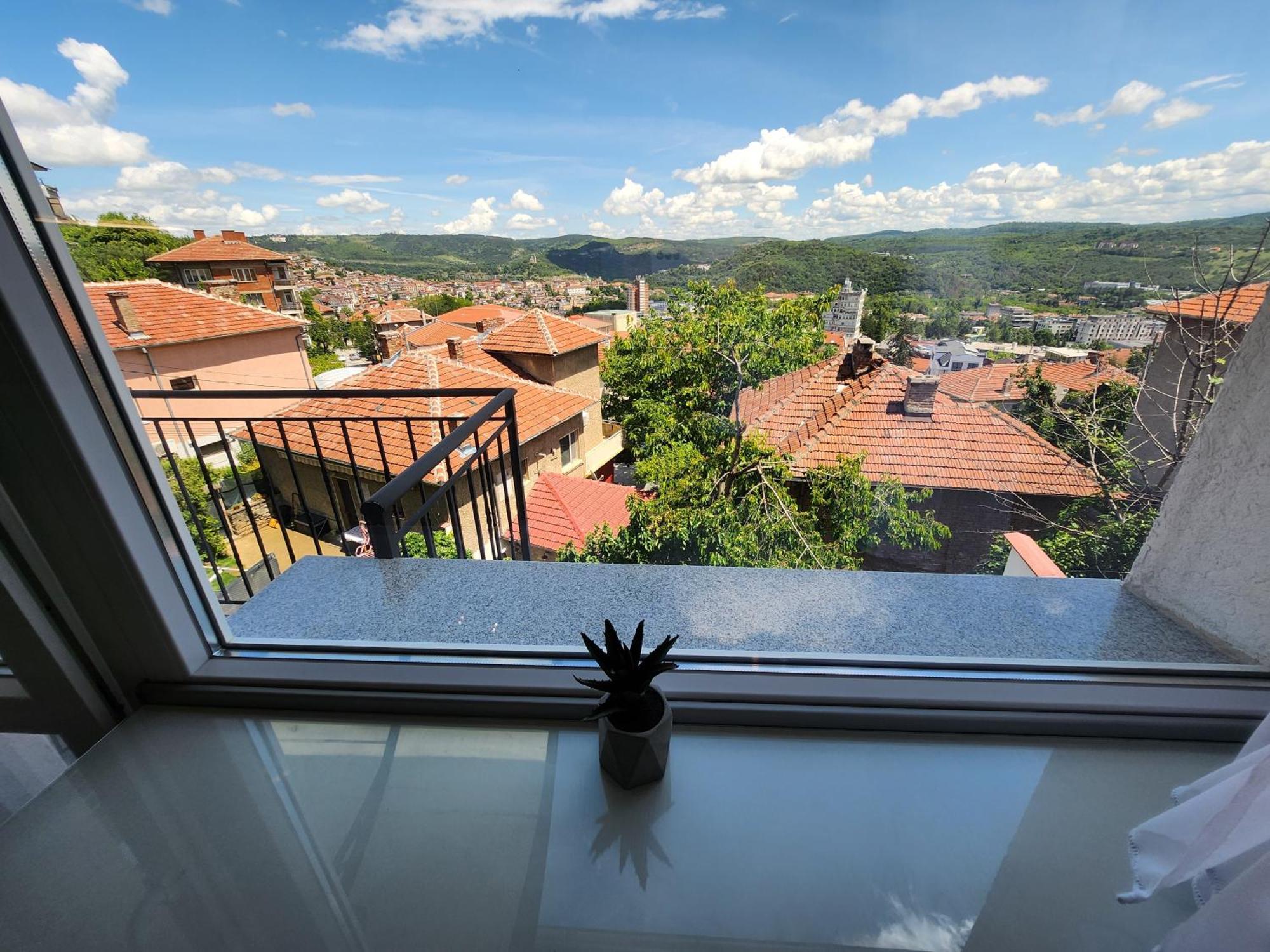 Panoramna - Guest Rooms Veliko Tărnovo Esterno foto